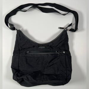 Baggallini hobo crossbody bag